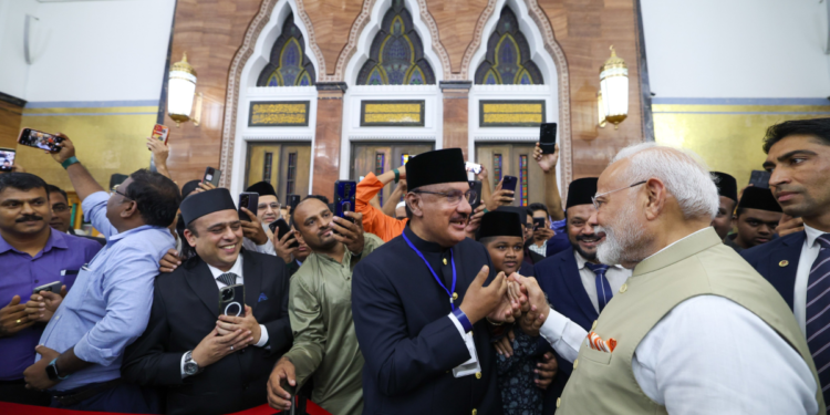 Prime Minister Narendra Modi at the Omar Ali Saifuddien Mosque in Bandar Seri Begawan.