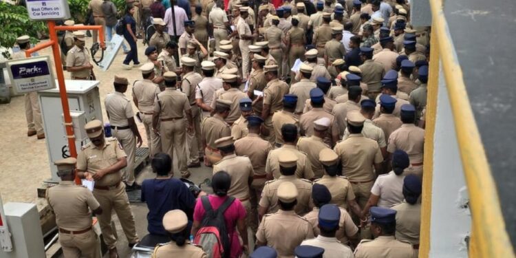 Police officials conduct raids at flats near SRM University in Potheri | Photo Credit: Special Arrangement