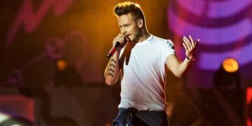 Liam Payne of One Direction (1D) performs in concert at MetLife stadium in 2015(Robert Altman/Invision/AP)