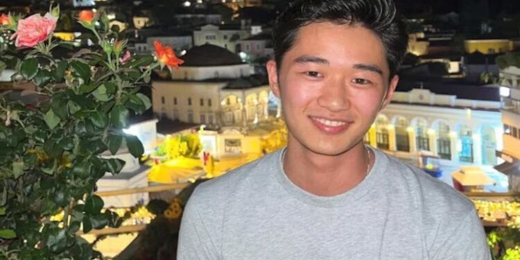 Steven Guo, 24, owns several e-commerce brands.