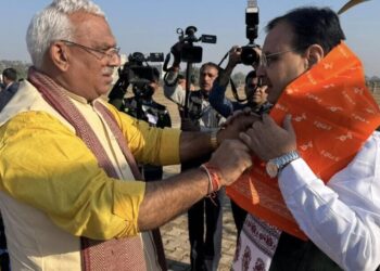 Rajasthan minister of state, Home Department, Jawahar Singh Bedham (left) welcoming chief minister Bhajan Lal Sharma. Photo: Facebook/Jawahar Singh Bedam