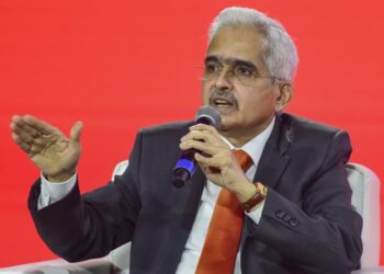 RBI governor Shaktikanta Das delivering the monetary policy statement on Friday